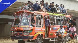 Public Transport Strike in Karachi After Failed Talks With Traffic Police, Commuters Face Daily Travel Problems