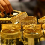 Gold Price in Pakistan Drops by Rs. 3,600 Per Tola as International Gold Rates Decline