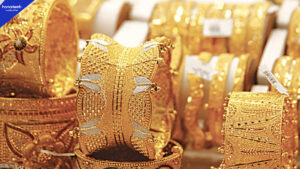 Gold Price Surges Rs 6,900 Per Tola in Pakistan
