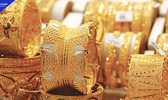 Gold Price Surges Rs 6,900 Per Tola in Pakistan