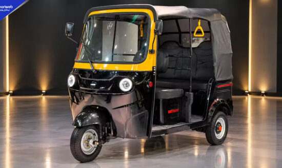 200cc Rickshaw Launched in Pakistan with Digital Dashboard and Reverse Camera