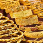 Gold Falls Below Rs440,000 in Pakistan With Rs2,100 Monday Drop