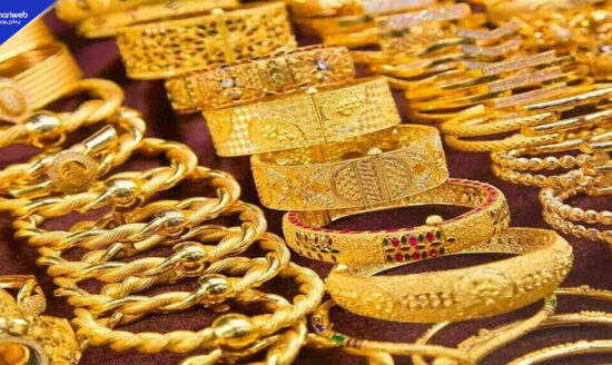 Gold Rate in Pakistan Falls Below Rs440,000 After Rs2,000 Drop