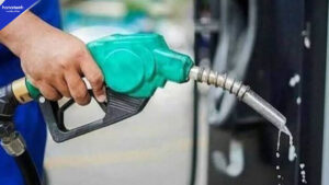 Petrol Price in Pakistan Drops by Rs. 2.71 per Liter, Diesel Rises