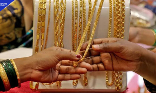 Gold Prices Fall Again After Stabilizing for A Day