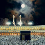 Moon to Appear Almost Directly Above Kaaba This Morning